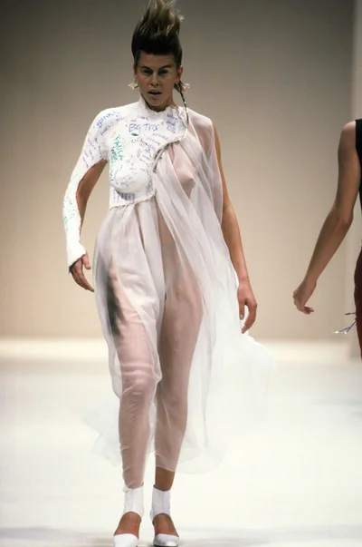 Look 15